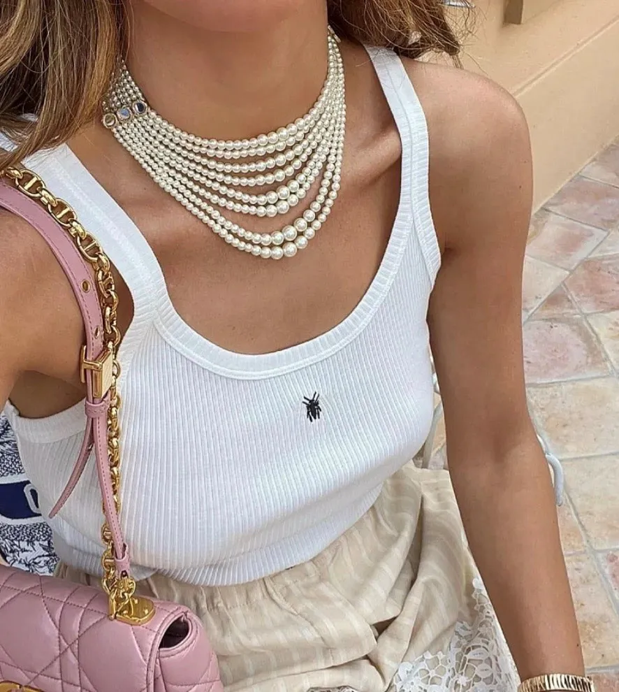 

American Style Street Women's Top 2023 Summer New Casual Versatile Bee Embroidery High Elastic Sexy Slim Fit Tank Top Strap