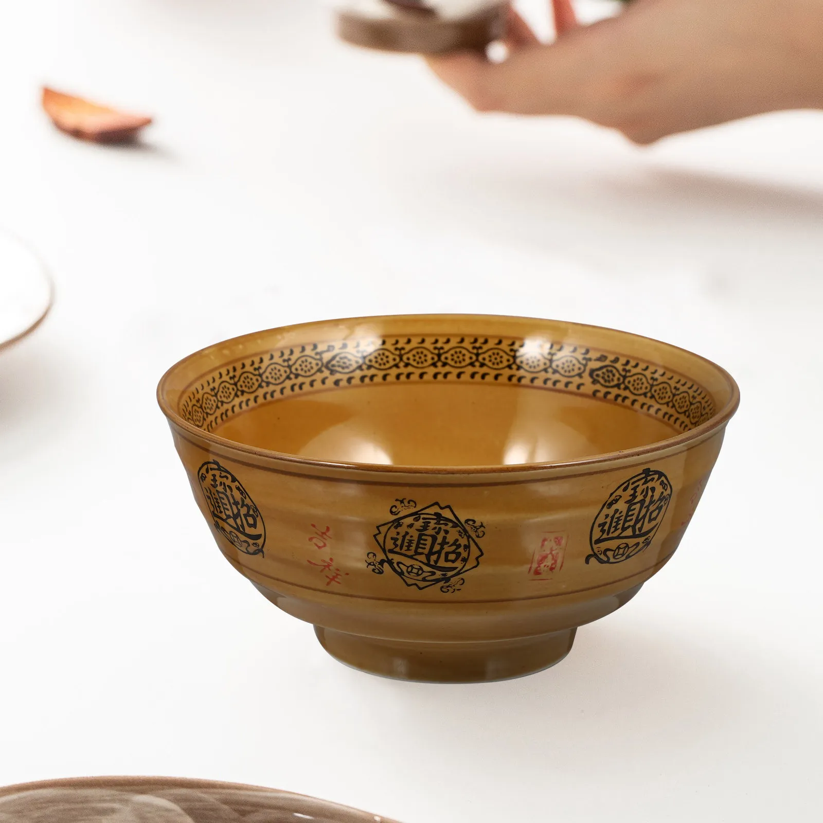 Фото Керамическая миска (1 шт.) для еды: безопасная, пищевая, для лапши, супов, рамена, риса, салатов, пасты, фруктов, хлопьев. Кухонная посуда для домашнего использования. №4