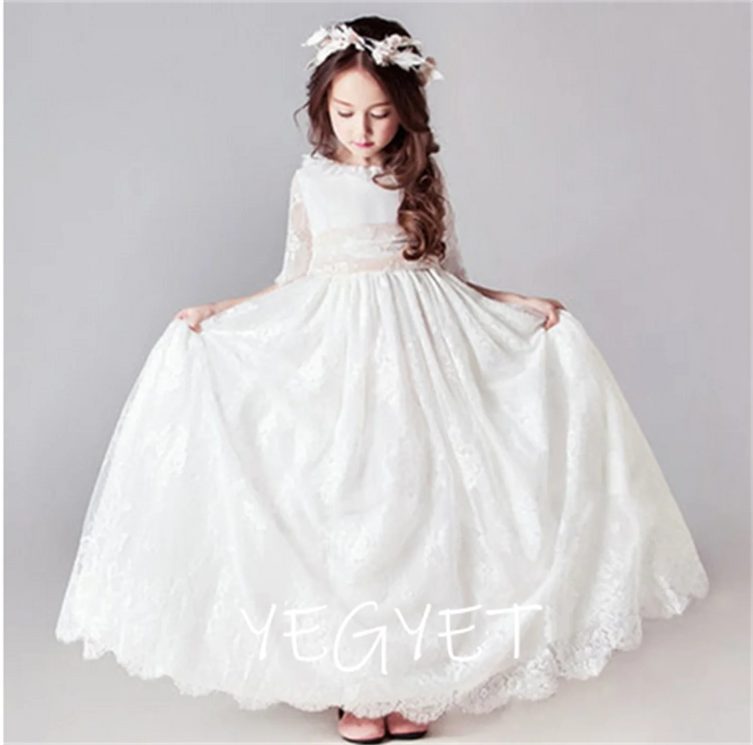 

Champagne Lace Flower Girl Dresses Sheer Neck Todder Puffy Ball Gown for Wedding Communion Pageant Kids Dresses