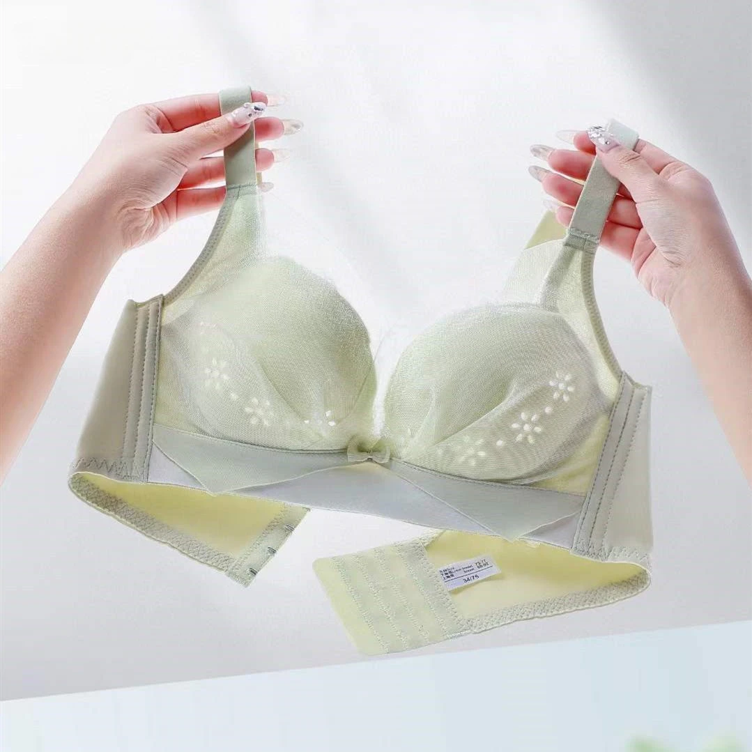 

Summer Underwear Women's Thin Breathable Hole Cup Anti-sagging Gathers The Breasts Without Steel Ring Big Breasts Show Small Bra
