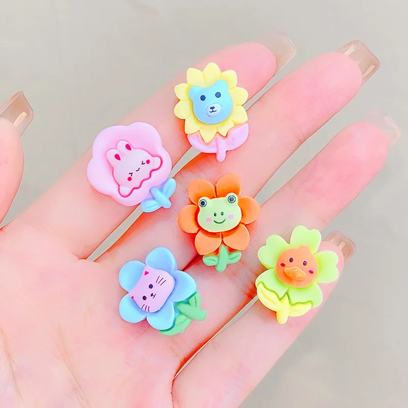 

Free Shipping 100pcs/lot New Cute Resin Mini Cartoon Flatback Resin DIY Wedding Hairpin Embellishments Accessories LSW423