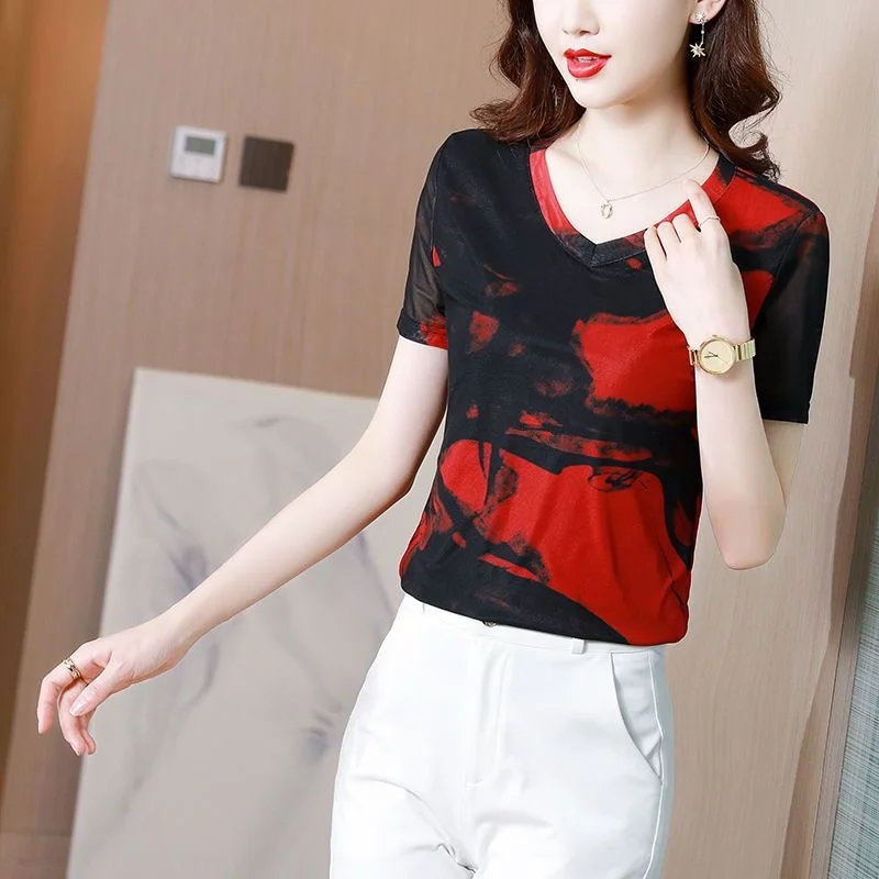 

Woman Spring Summer Style Lace Blouses Shirts Lady Casual Short Sleeve V-Neck Printed Blusas Tops DD9512