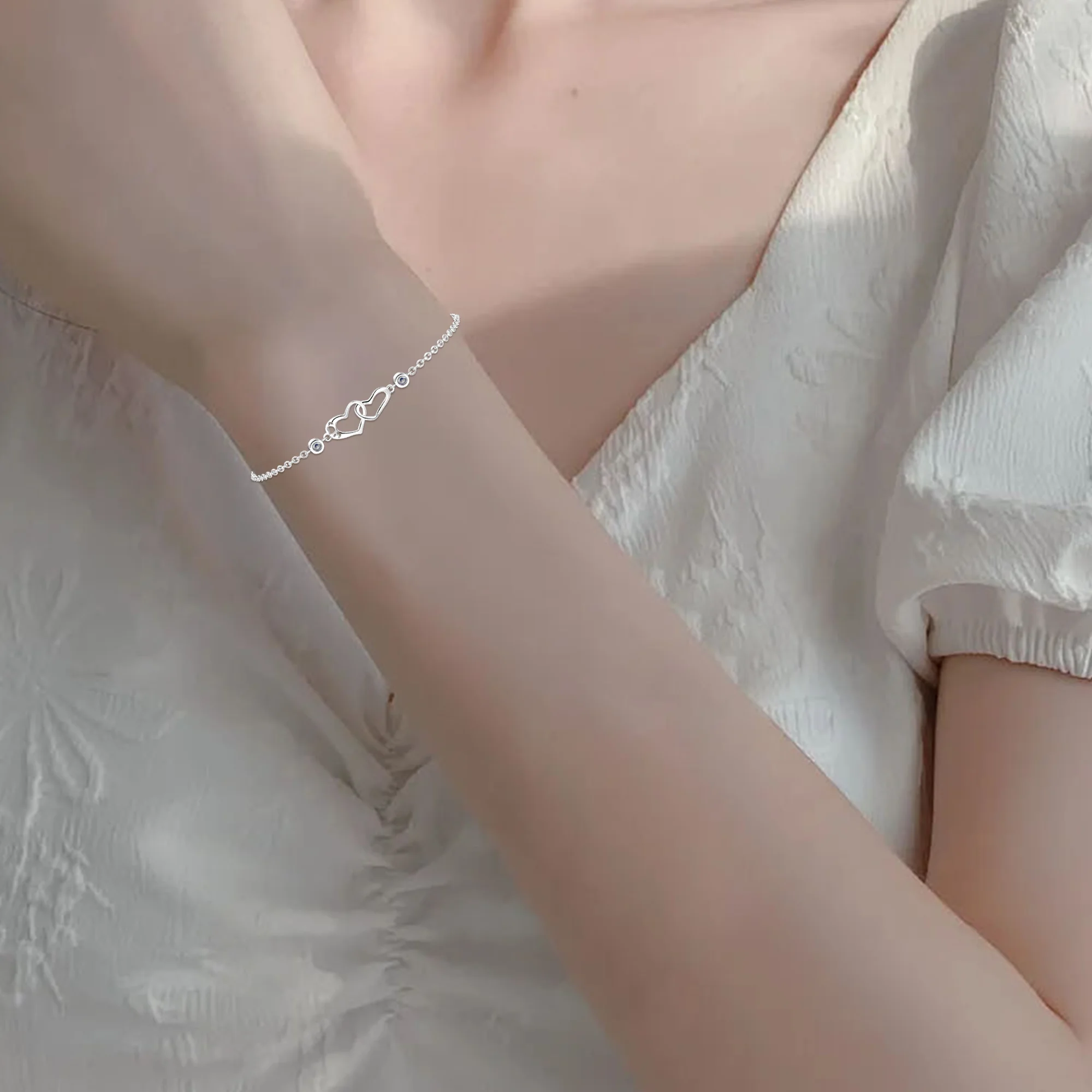 Рисунок 6 - Плетеный браслет ручной работы