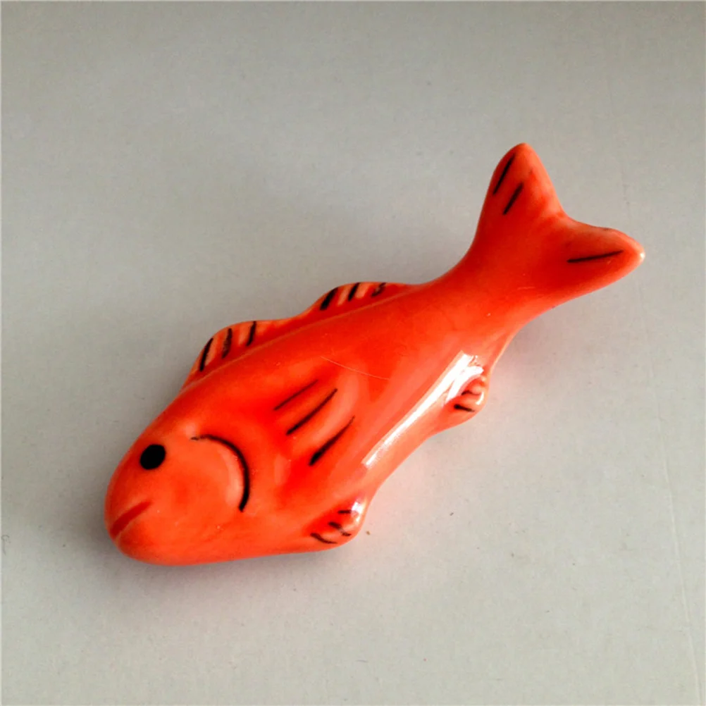 

Japanese Style Fish Pattern Ceramic Chopstick Holder Rack Rest Pillow Desk Decoration Tableware Set for Home and Gifts