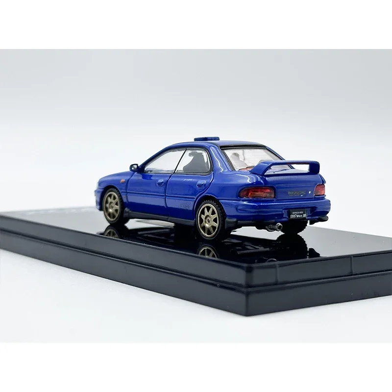 В наличии 1:64 HJ Impreza GC8 Sports Blue с двигателем литая под давлением диорама коллекция