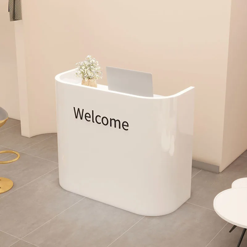 Информационная небольшая стойка регистрации маникюрный салон клиника