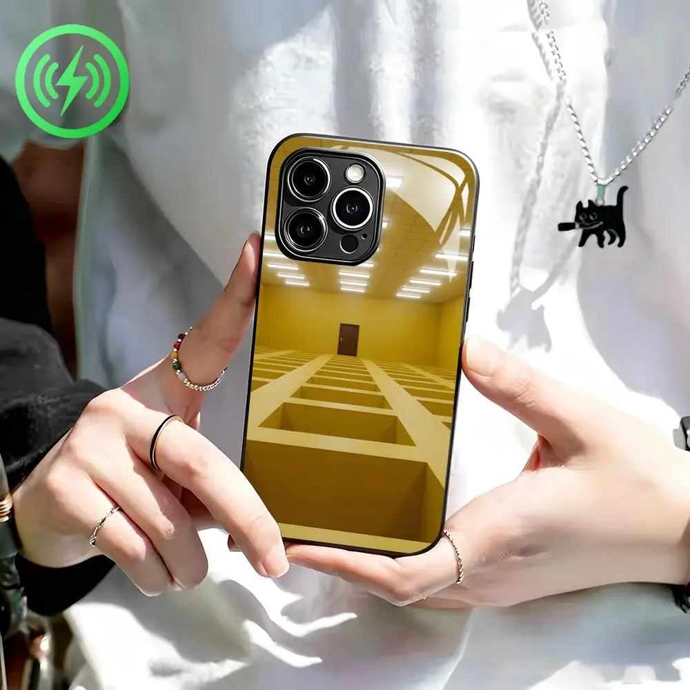 Фото Чехол для телефона Movie Backrooms для iPhone 17 16 15 14 13 12 11 X XR XS 8 Plus Mini Pro Max, стеклянный магнитный чехол №3