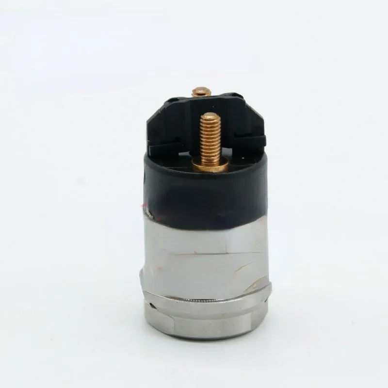 Запчасти для дизельных двигателей OR3022 F00RJ02697 (F 00R J02 697) впрыскиватель