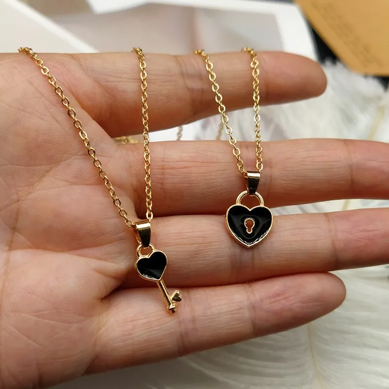 

New Statement Couple Necklace for Women Fashion Key Lock Pendant Link Chain Fashion Jewelry Heart Necklace