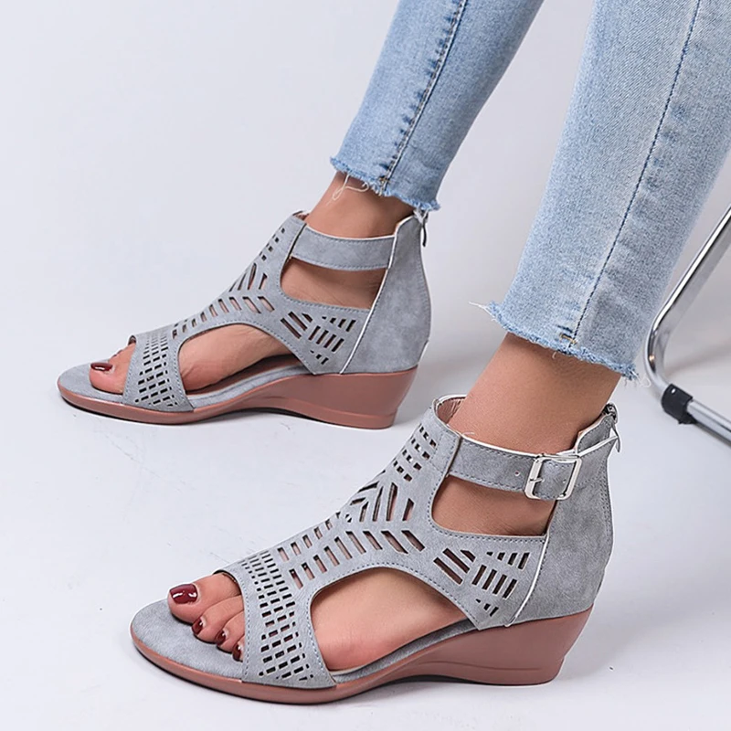 

Pointed Toe Sandals Fashion Hollow Out Women Buckle Strap Shoes Casual Sandals For Women Slip On Women Shoe Footwear Female