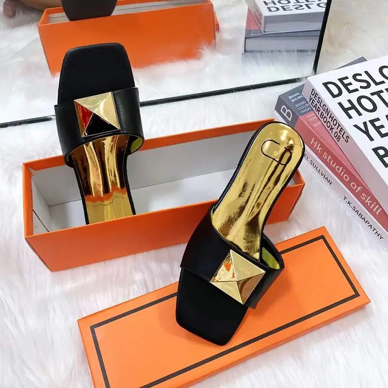 2023 Summer Fashion Casual New Women's Slippers Solid Color Flip-Toe Metal Letters Outdoor Flat Large Size Beach Slippers