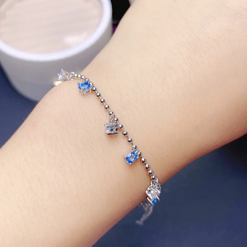 Женский браслет из серебра 925 пробы с натуральным топазом