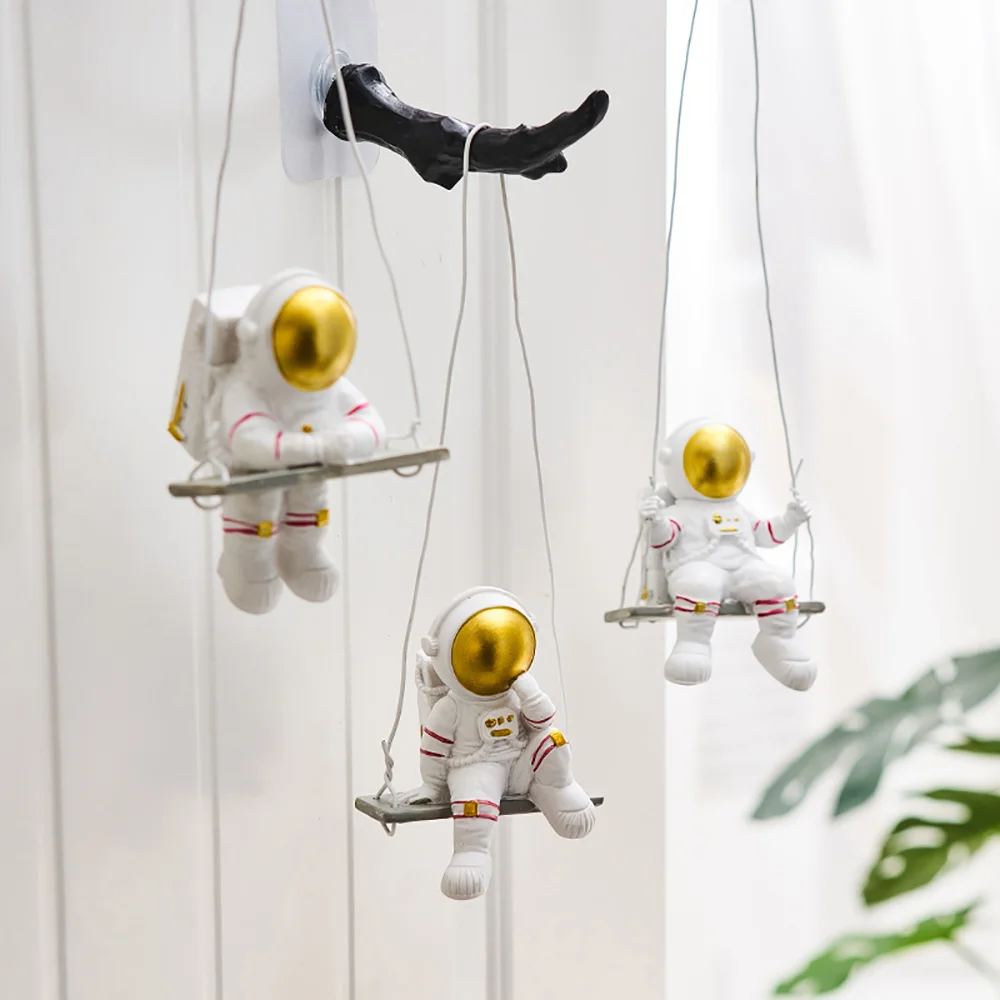 Modern Astronaut Statue Wall Decoration Study Decoration Accessories Fun Resin Figurine Christmas Decorations Children's Gifts 2