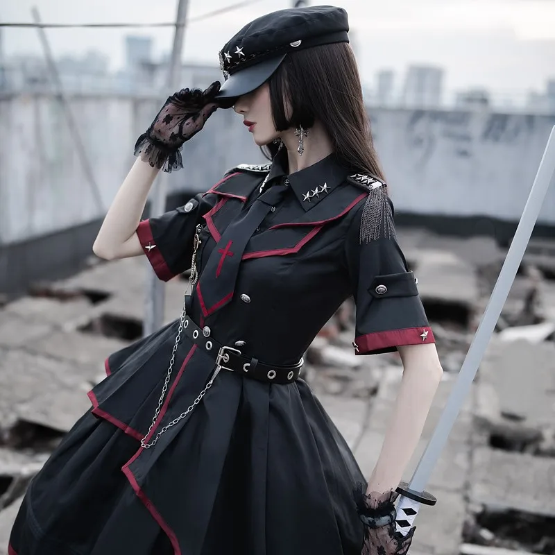 Платье в стиле милитари лолита