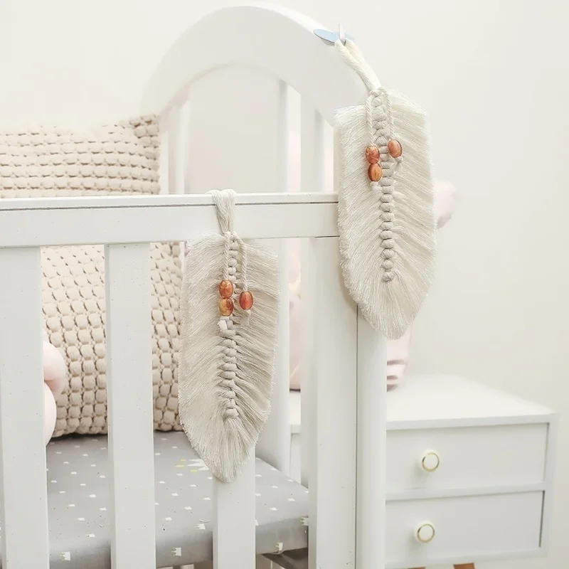 

Nordic Style Hand-woven Leaf Shape Macrame Tapestry Art Woven Cotton Rope Decor