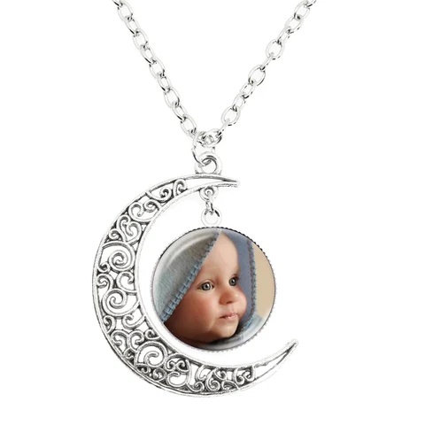 New Personalized Custom Moon Pendant Necklace Glass Cabochon Pendants Round Jewelry Mum Dad Baby Grandpa Parents Custom Gifts