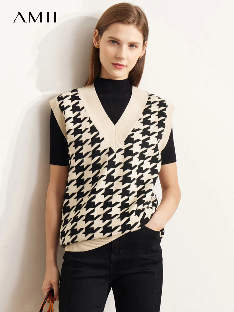 

Женский минималистский вязаный жилет AMII, осень 2022, классический винтажный Свободный пуловер без рукавов с V-образным вырезом и ласточкой, Св...
