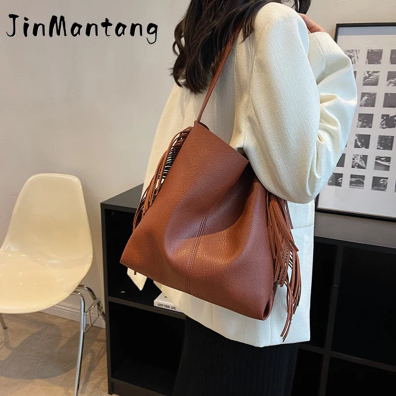 

Tassels Design Shoulder Side Bags for Women 2023 New In Trend Designer Vintage Small Solid Crossbody Bucket Handbags