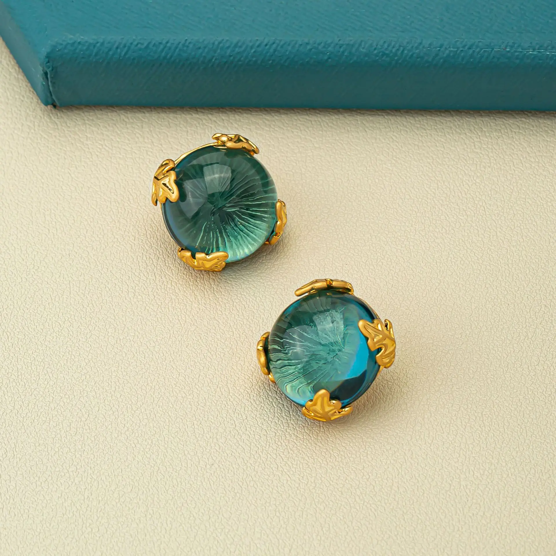 

Серьги Модные индивидуальные Ретро темпераментные современные ощущения элегантности озерные бирюзовые волнистые стерео серьги пирсинг серьги