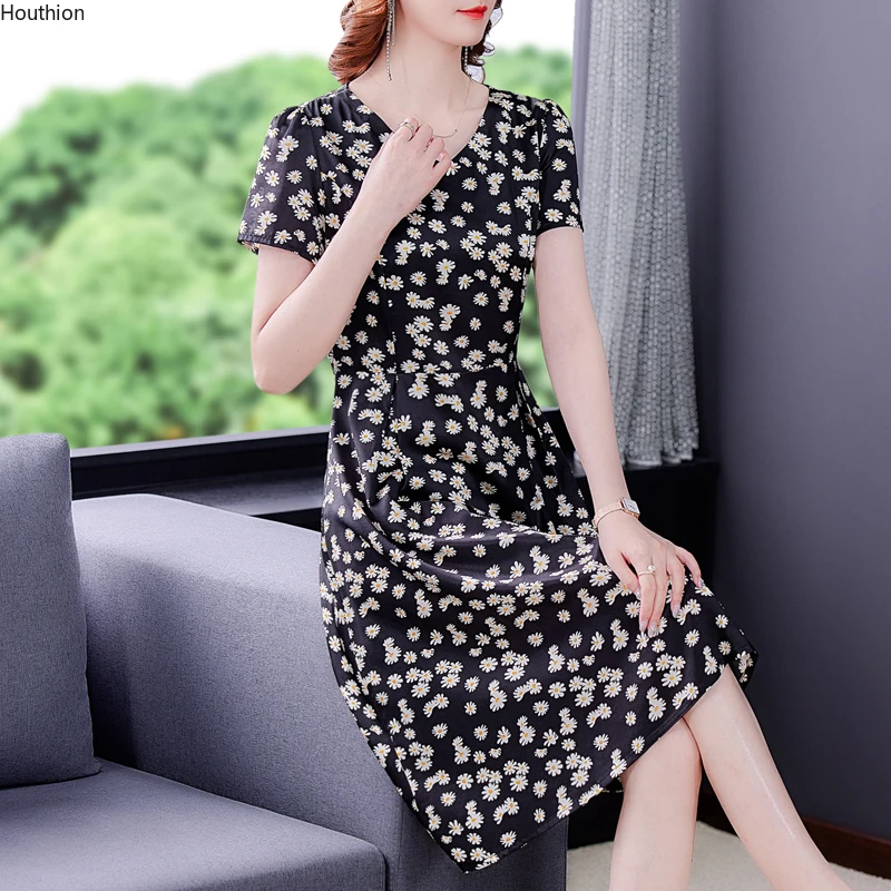 

Satin Loose Women's Dress New Fashion Short Sleeve Floral V-neck Mid Female Clothing Summer Houthion