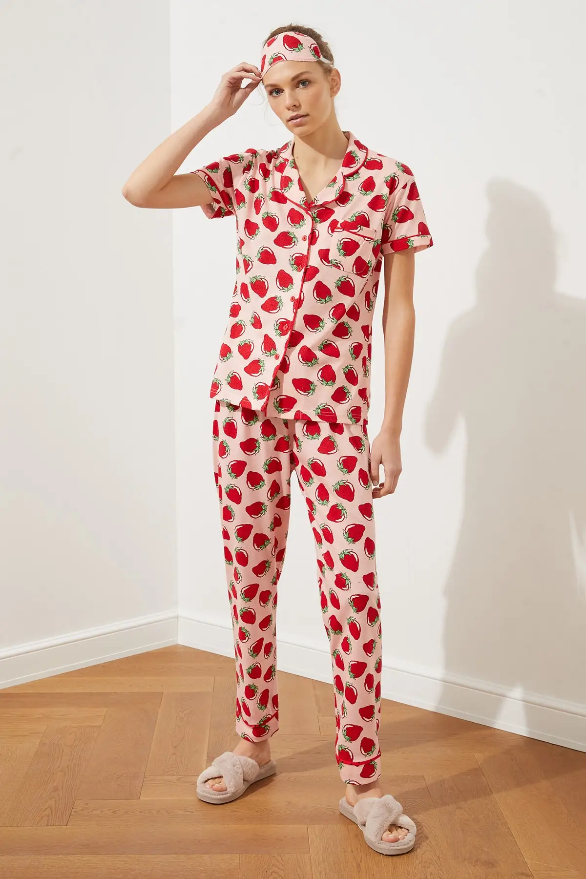 

Women's Pajamas Pink Strawberry Pattern Knitted Sleep Lounge Pajamas Nightwear Nightwear Nightwear Casual Home Clothing