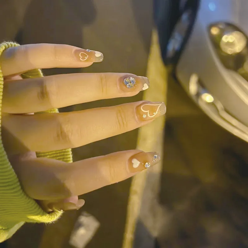 

24pcs Press on Nail Heart-shaped Nail Drill Nail Fake Nails White Nail Tips Fake Nails with Glue Long Press on Nails Nail Art