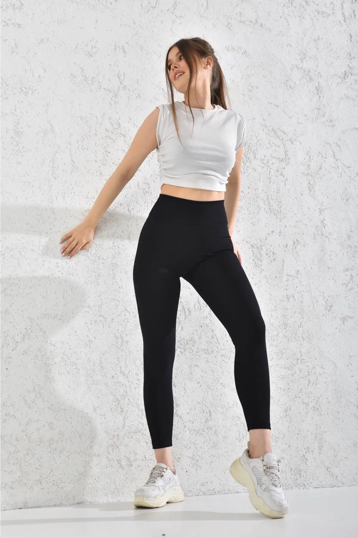 

Women's Straight Belt Ribbed Gatherer Leggings