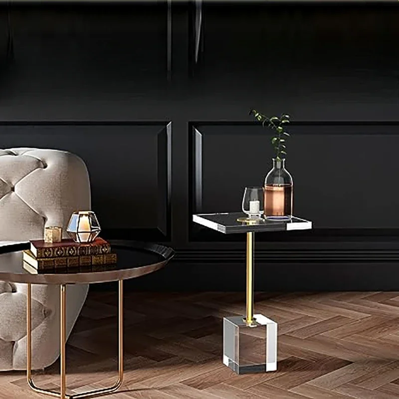 Акриловый приставной столик прозрачный маленький круглый торцевой для гостиной