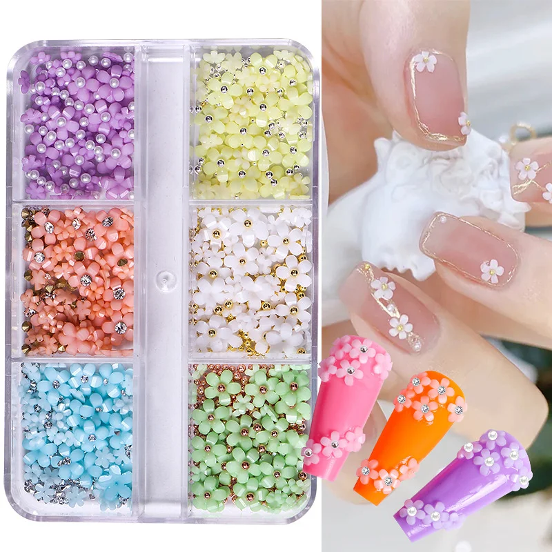

600PCS 3D Acrylic Flower Nail Art Decorations Mixed Size White Florets Charms Jewelry Gem Beads DIY Nails Design Accessories