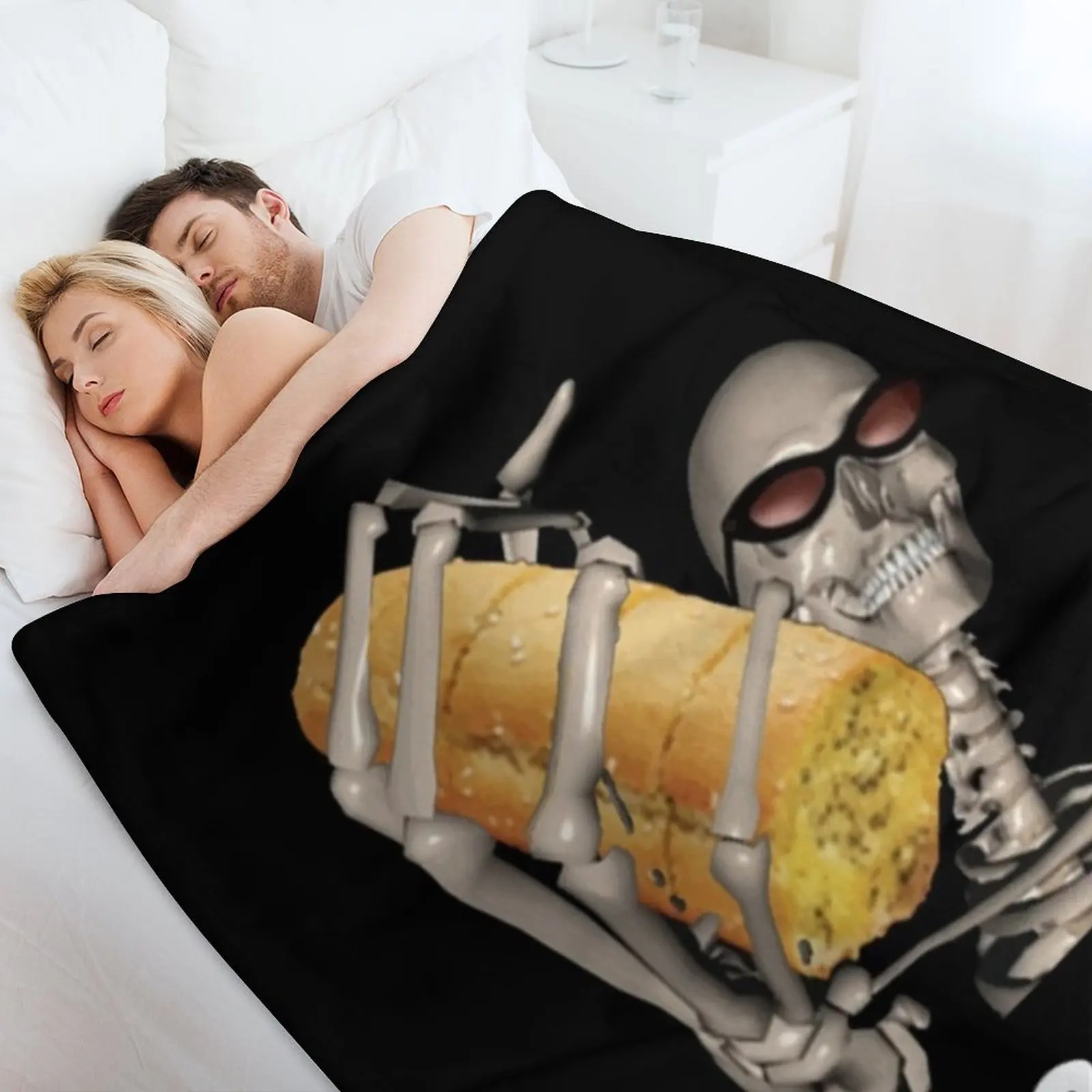 Футболка с чесноком и хлебом футболка со скелетом одеяла декоративные диваны