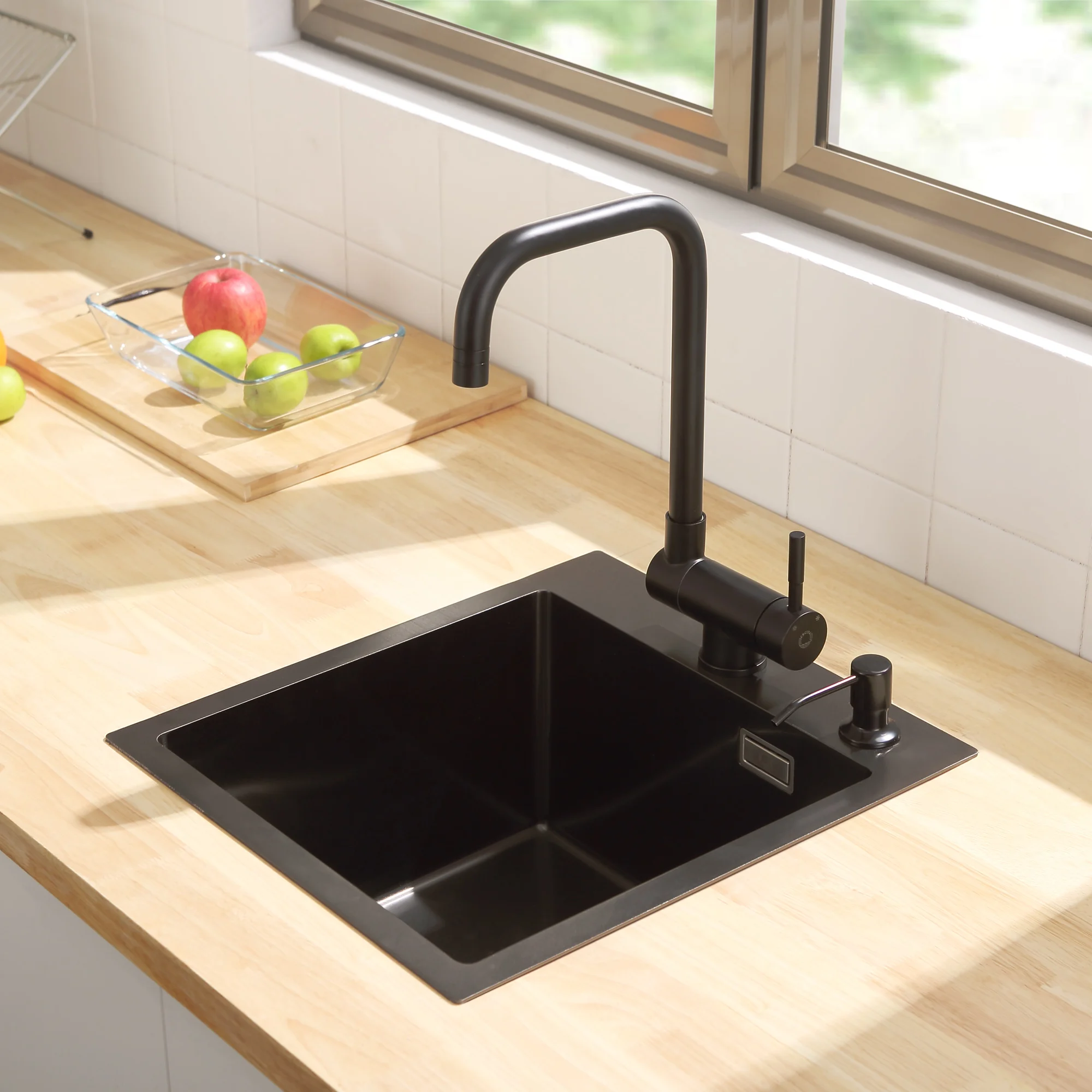 

Cecipa Folding Kitchen Faucet Black