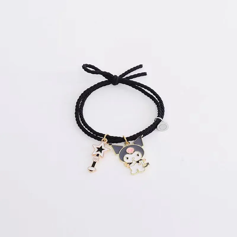 Фото Магнитный браслет Sanrio, головной убор с хвостиком, мультяшный Куроме Мелодия, маленькая резинка, браслет для пары, подарок для девочек, 1 пара №4