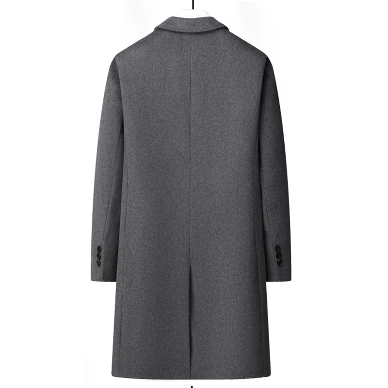 Рисунок 2 - Мужское зимнее длинное пальто