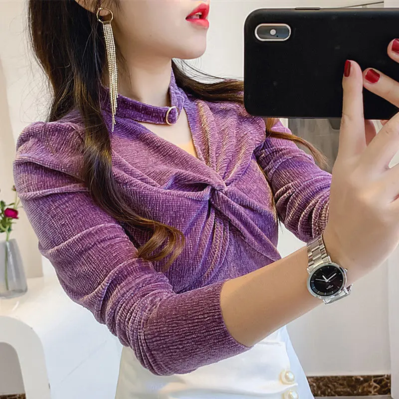 

Woman Long-sleeved Top Shirt Spring Female New Style Pleated V-neck T-shirt Bottoming Shirt Slim Ladies Fashion Velvet Top G542