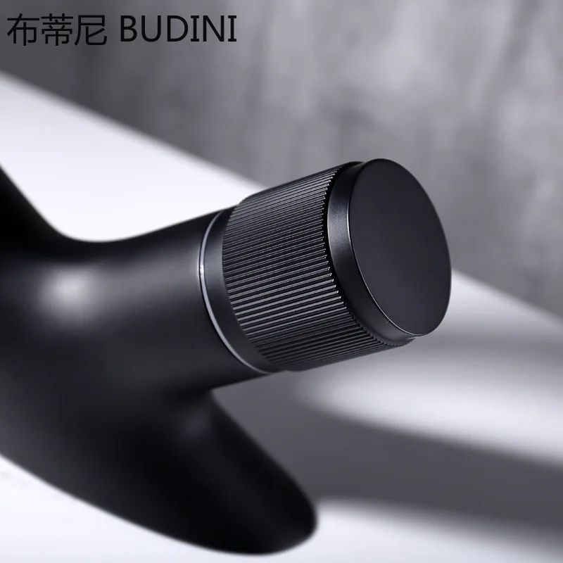 Смеситель для раковины DALUOBO креативный дизайн современный латунный плоский