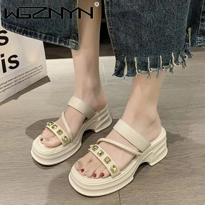 

New Women's Open Toe Sandals Solid Color Women's Shoes Thick Sole Slippers Women's 2023 Summer Leisure Round Toe Beach Shoes