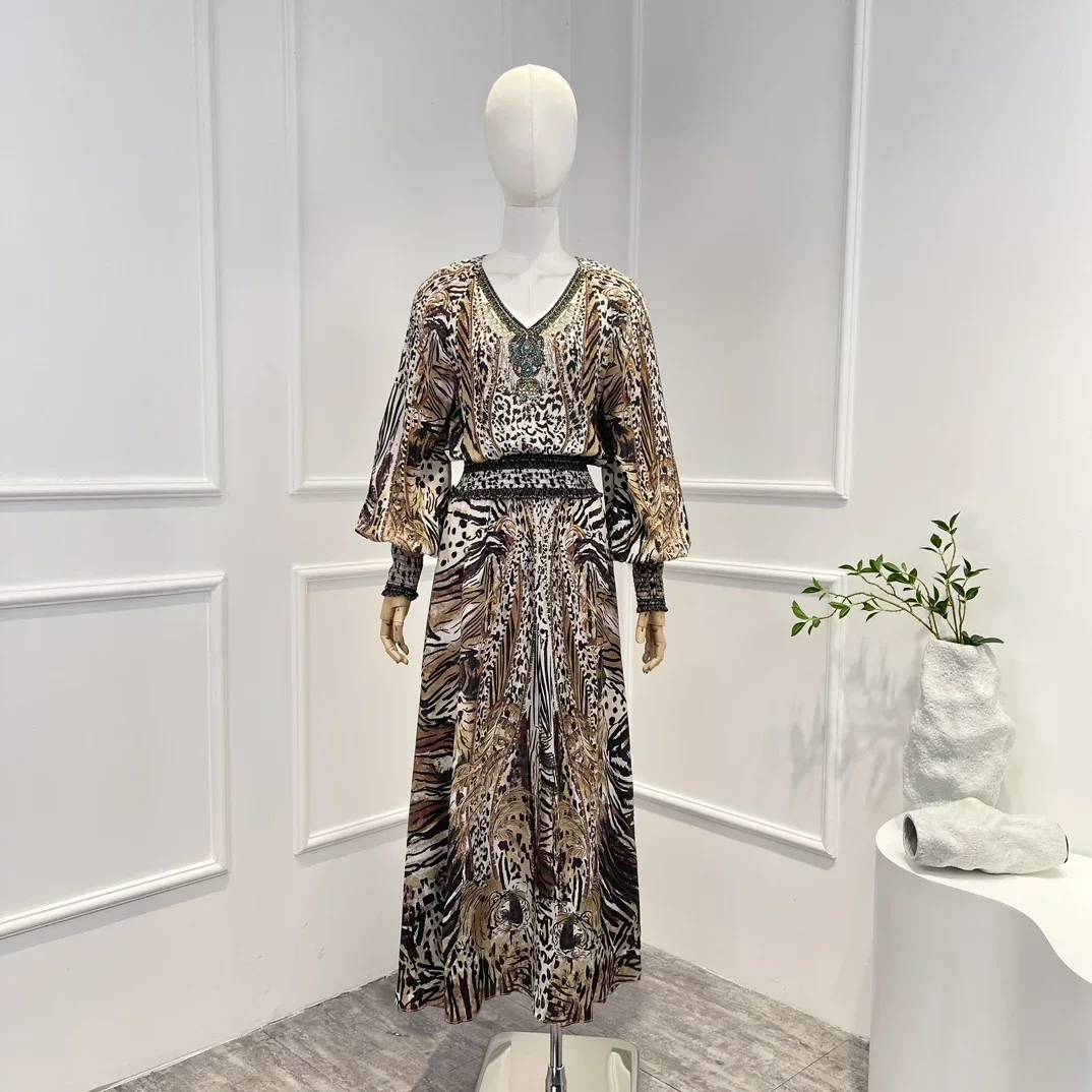 

Платье миди из чистого шелка с высокой талией и леопардовым принтом с бриллиантами с длинным рукавом Новое высокое качество 2023