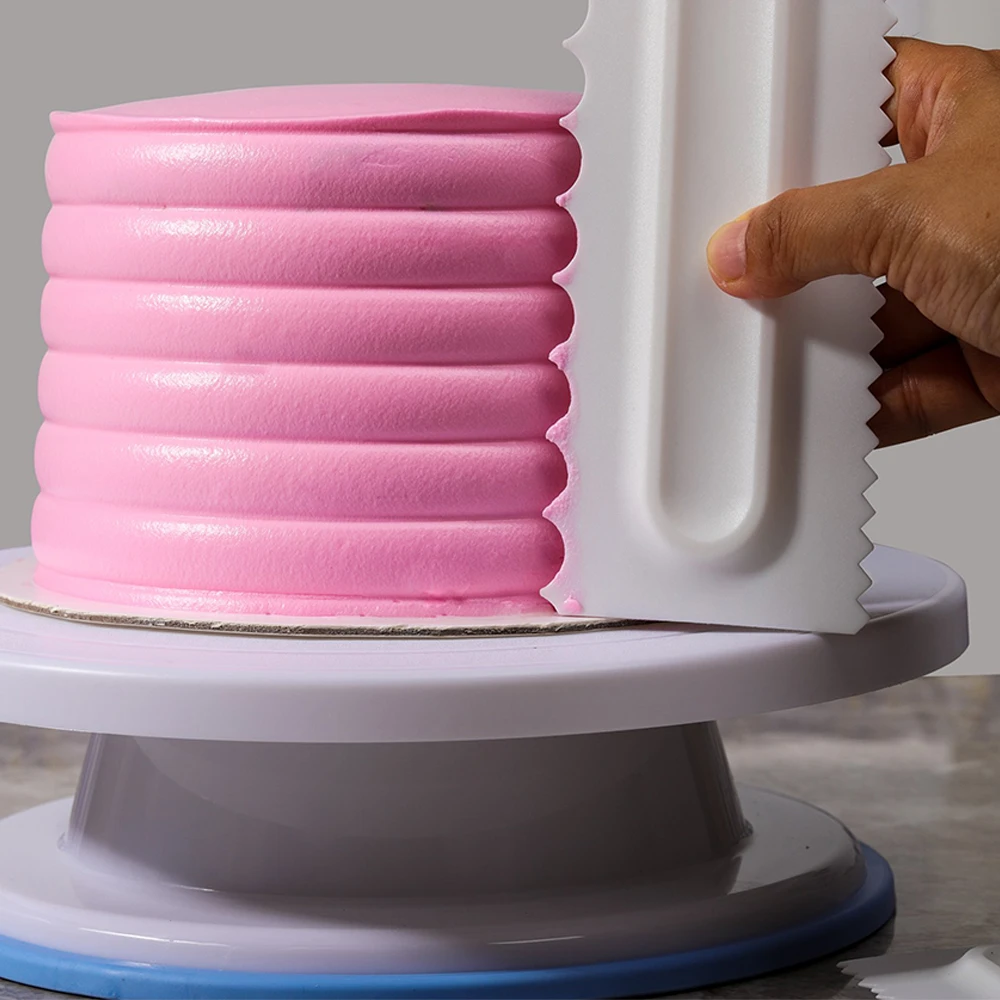 

Cream Smoother Buttercream Icing Smoother Tools Cake Decoration Accessories Plastic Cake Decorating Comb Scraper 1023205