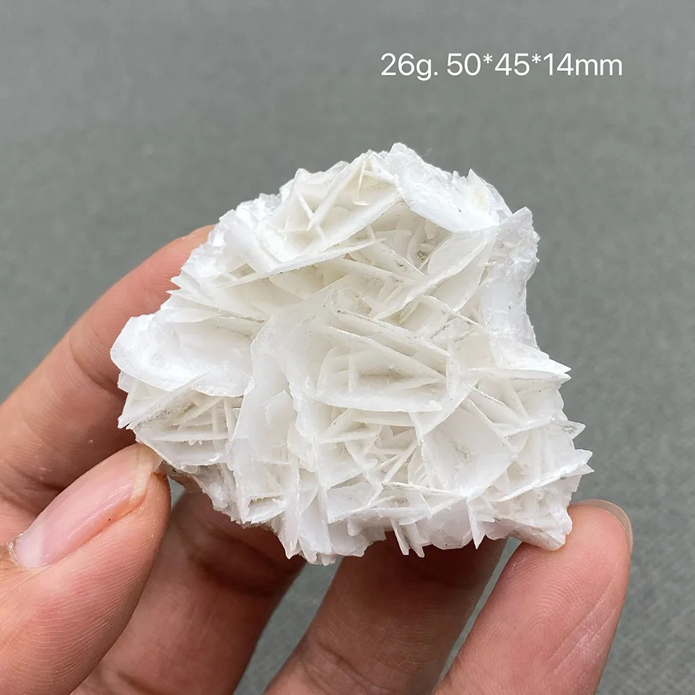 100% натуральный флуоресцентный кальцит с белыми хлопьями (флуоресцентный