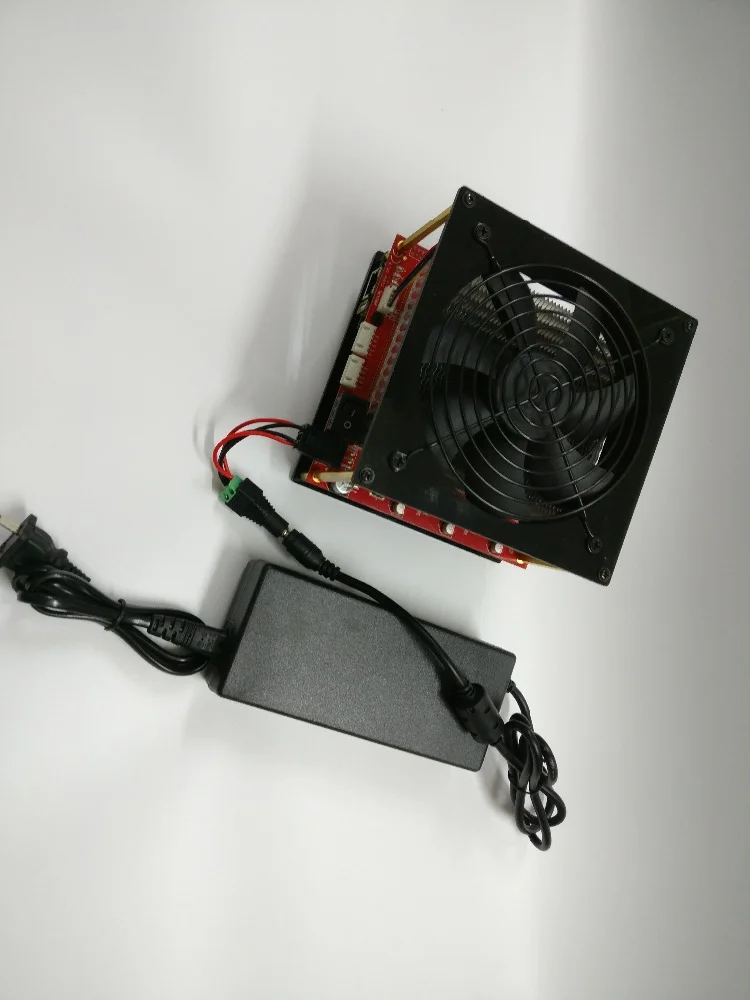 

YUNHUI SALE Baikal Miner CUBE 300 M/S (dengan PSU) DASH Miner Algoritma: X11 / X13 / X14 / X15/Qu/Qubit Mine Coins