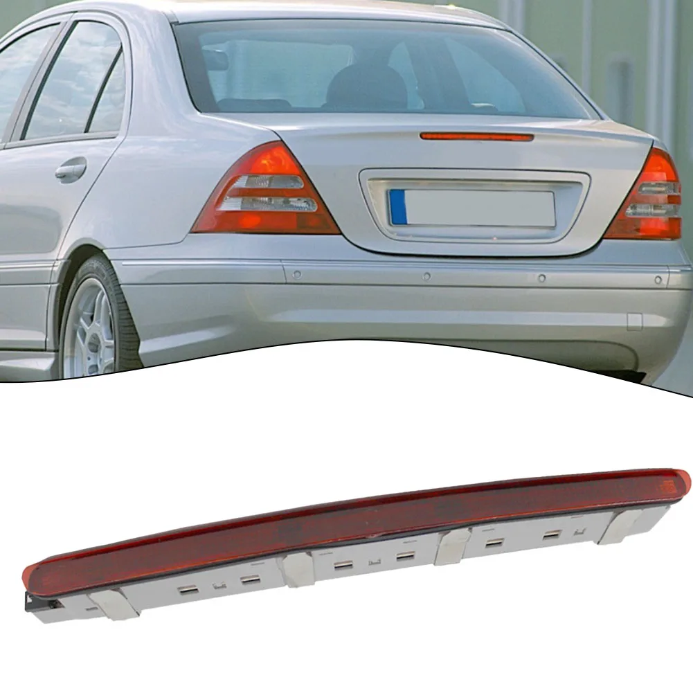 

Задний фонарь для Mercedes W203 C Class 2000-2007 с красными линзами