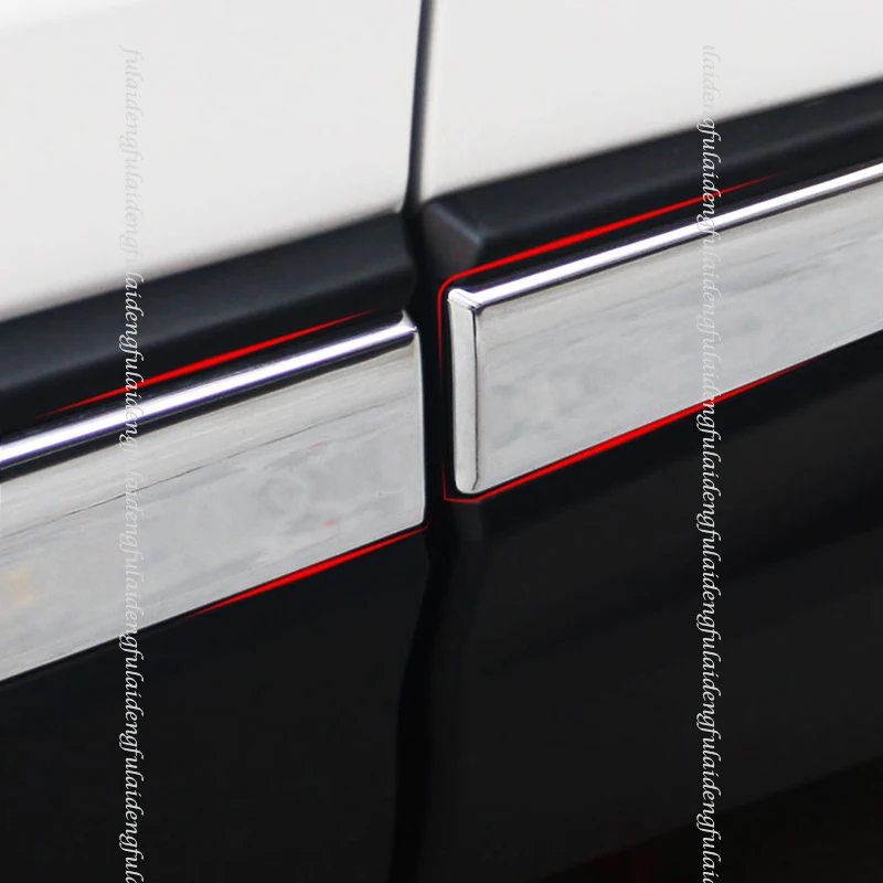 Накладки на боковые двери из ABS-пластика с хромированной отделкой для Honda CRV CR-V 2017-2021 (комплект из 6 штук).