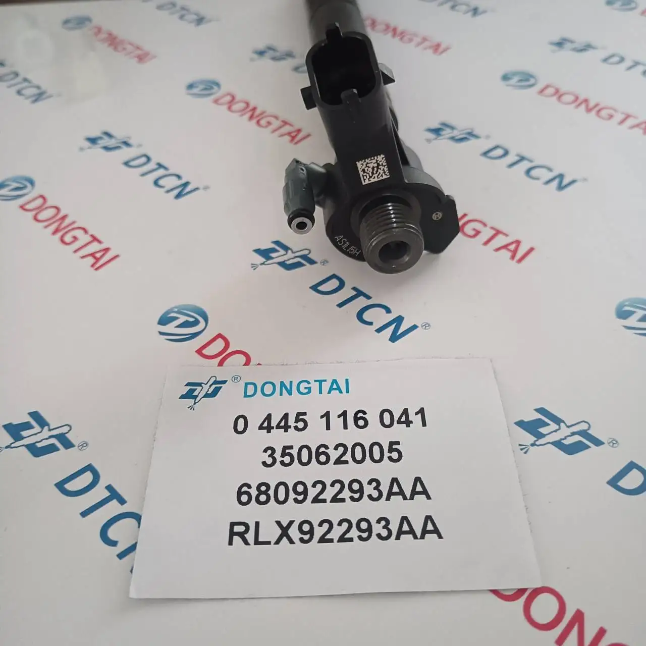 Оригинальная топливная форсунка 0445116041 / 35062005 Ф/ 68092293 AA/RLX92293AA Для JEEP WRANG LER JK 2.8CRD