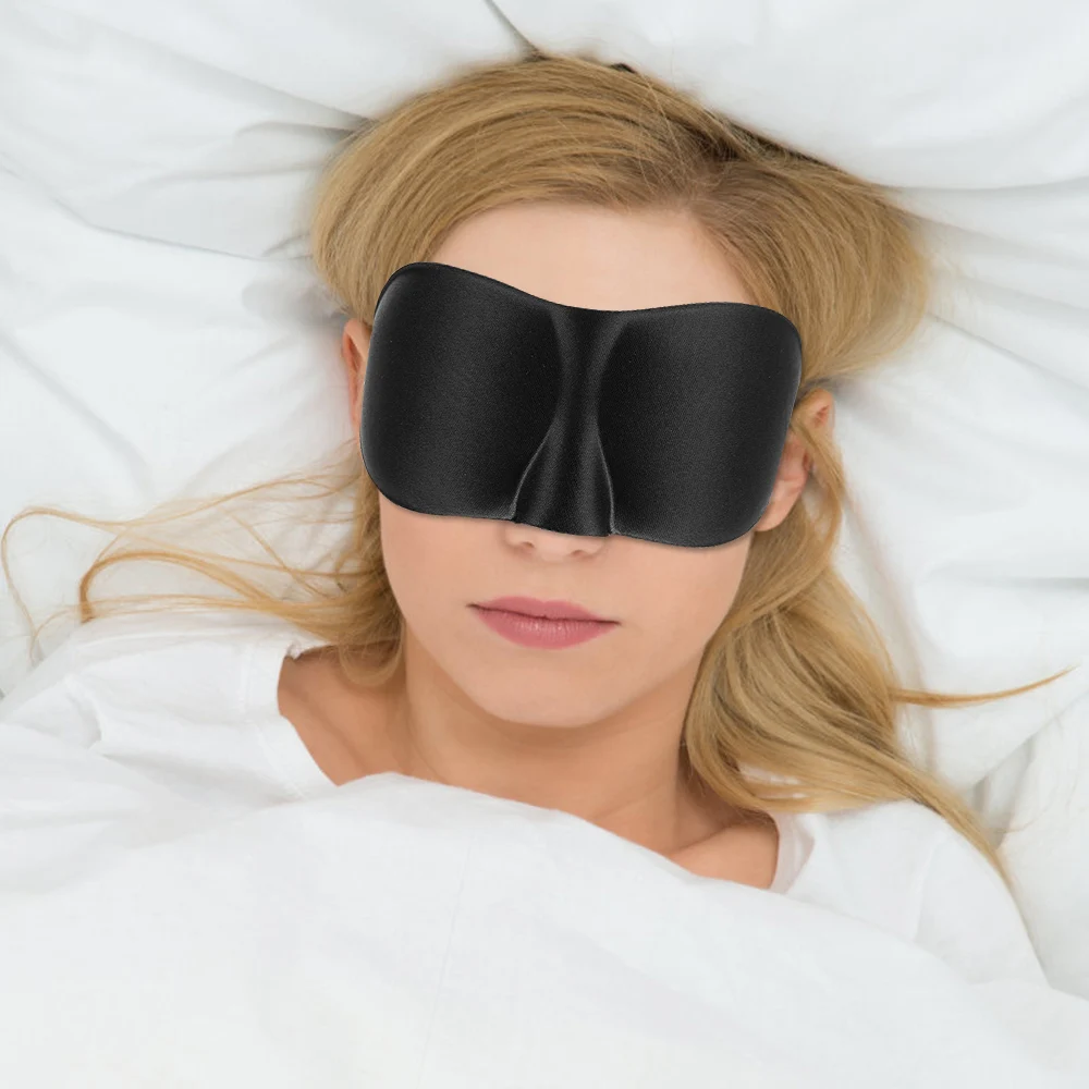 Eye sleeping mask. Маска для сна в самолете. Креативные маски для сна. Повязка на глаз. Девушка в очках для сна.