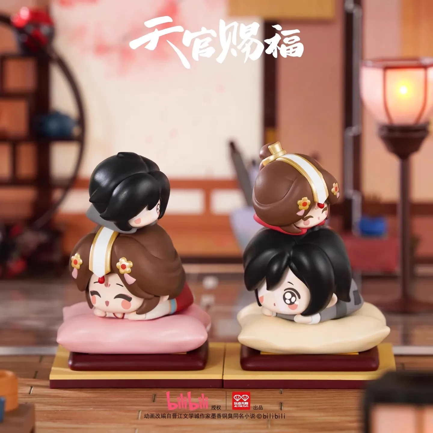 Фото Оригинальный Tian Guan Ci Fu Xie Lian Hua Cheng Yue Shen Mystery Box, аниме-фигурка, декор, подарки для детей №3