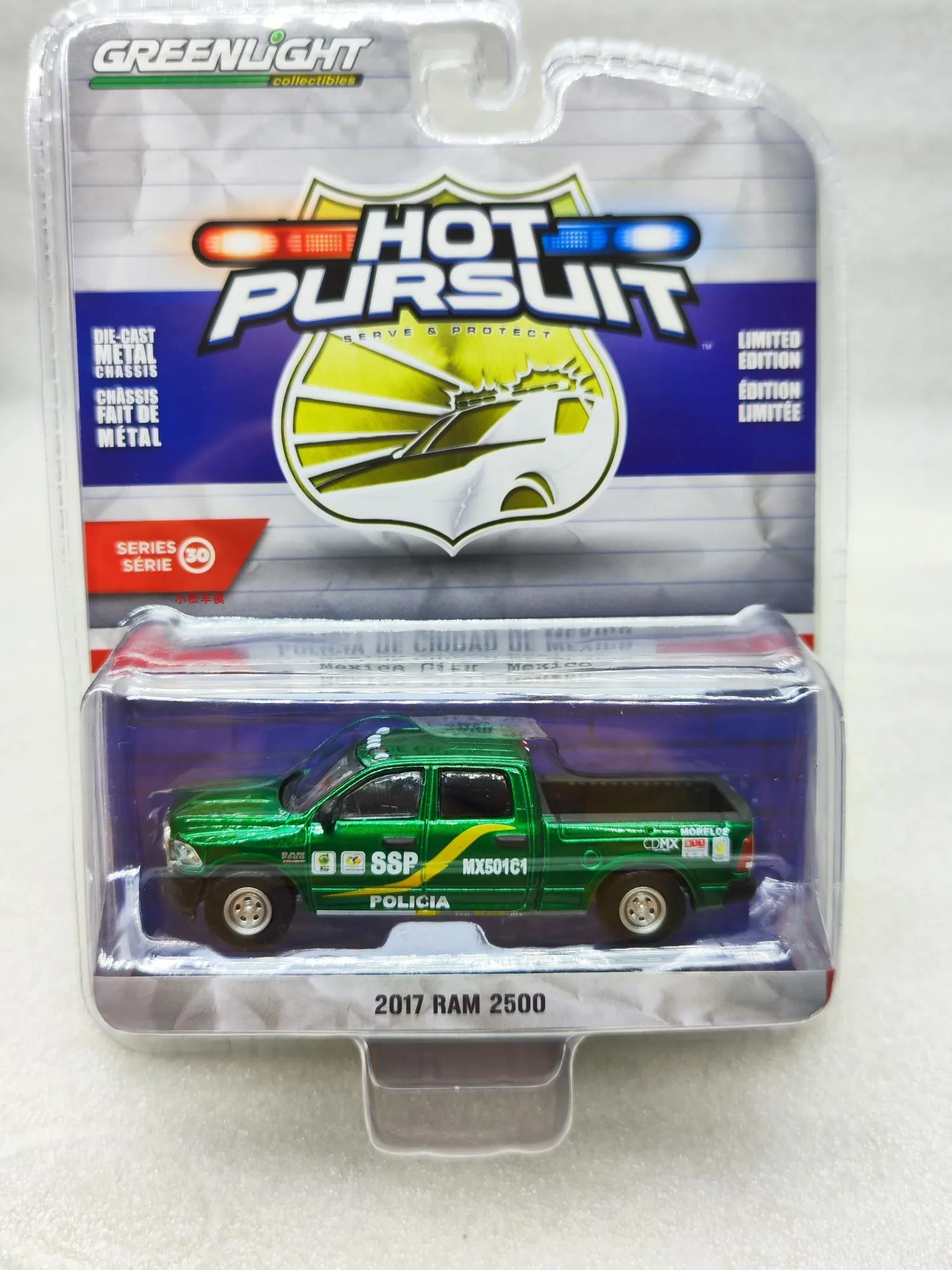 

Green Light 1:64 2017 Mexico RAM 2500 Collection Metal Die-cast Simulation Model Cars Toys