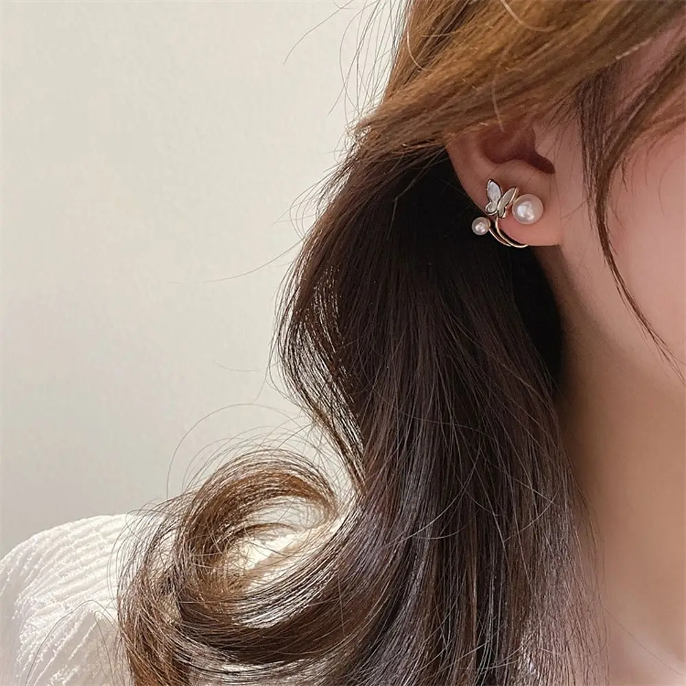 

Girl Gift Imitation Pearl Butterfly Trendy Ear Studs Korean Style Earrings Girl Stud Earrings Women Removable Earrings