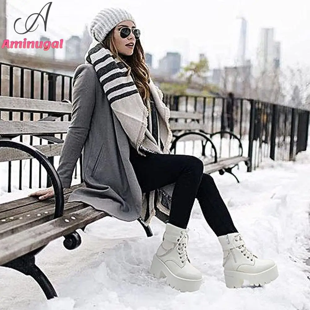 Brand New 2023 Platform Fashion White Black Block Heel Shoes Combat Booties Women's Lace Up Studded Motorcycle Boots Ankle Boots