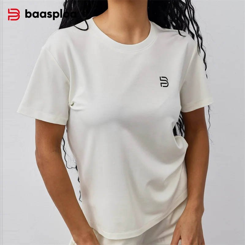 Женская спортивная футболка Baasploa