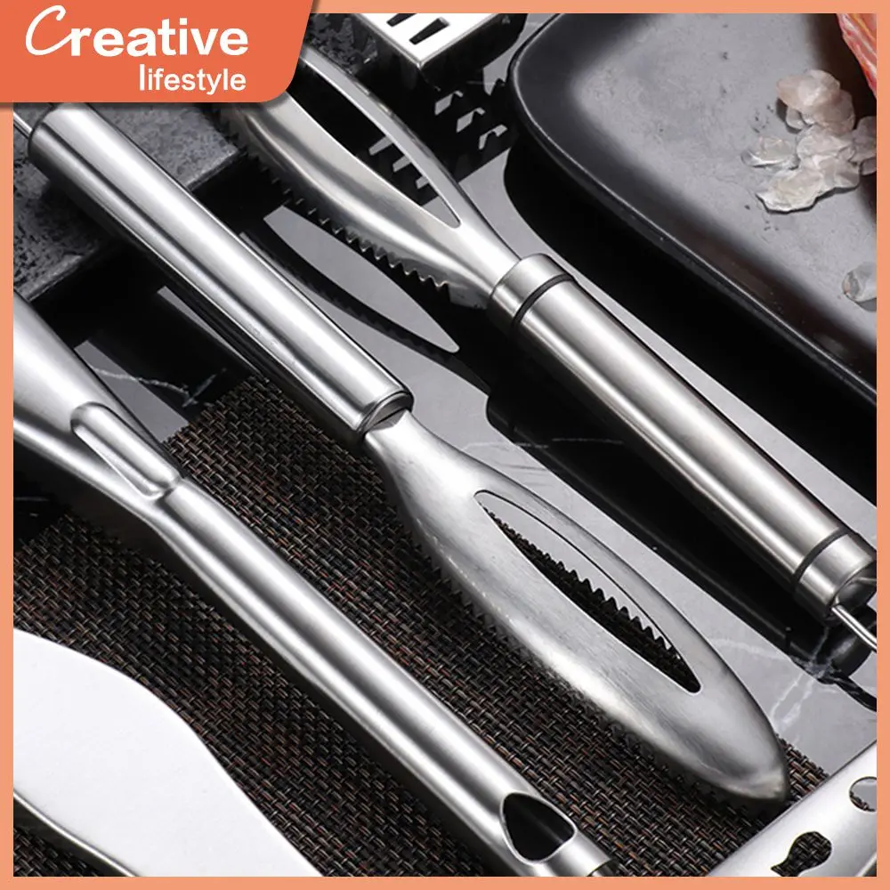 

Portable Fish Scaler Tool Fish Scaler Cleaning Peeler Fast Remove Fish Knife Scraping Stainless Steel Fishing Scale Brush
